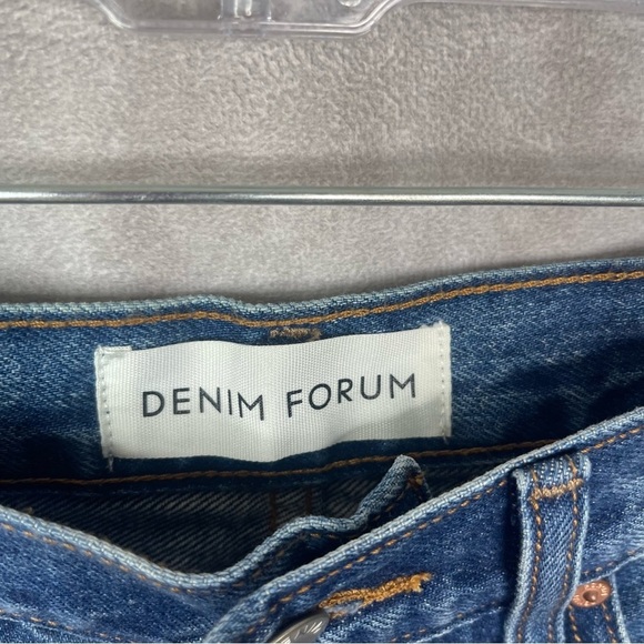 Denim Forum x Aritzia The Ex Boyfriend Relaxed Mid-Rise Cut-Off Shorts Size 24 - Picture 7 of 8